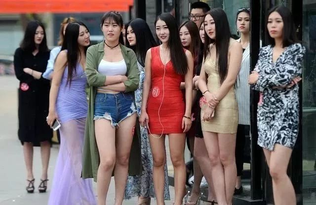 頭發也有風水了！穿衣服也有風水講究了!千萬要注意了