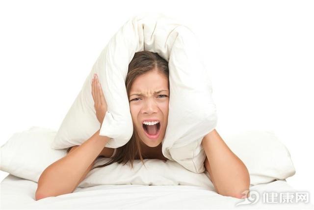 枕頭的高度在多少最好？原來仰臥和側睡不一樣
