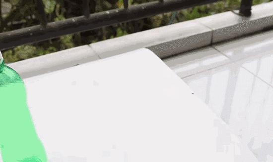 她在風扇後面加了這個，連開冷氣都不用，清涼一整夏！