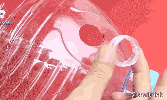 她在風扇後面加了這個，連開冷氣都不用，清涼一整夏！