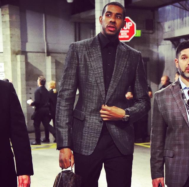 高中時他聽從歐尼爾的勸告放棄加盟NBA， 如今成聯盟頂級球員