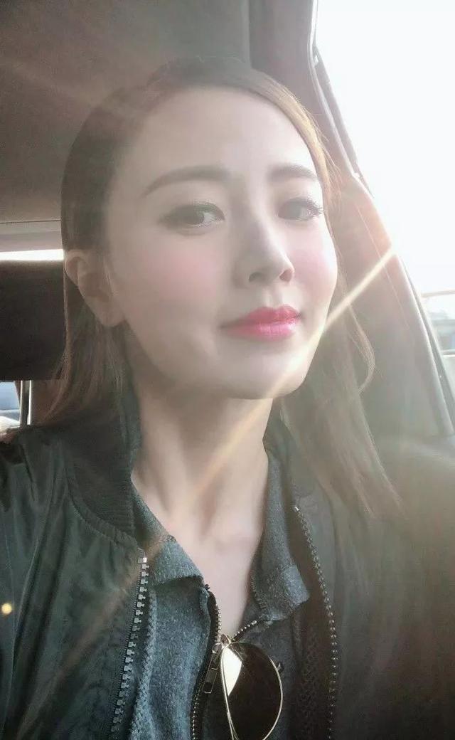 31歲TVB力捧花旦新劇中為跳鋼管舞：磨到大腿內側受創