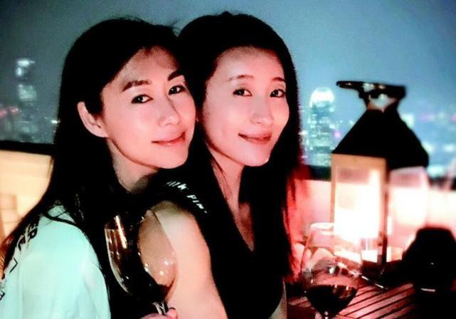 TVB花旦真嫁對人了，老公白手起家賺錢，從身家20億漲到30億！