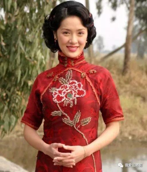 曾是TVB花旦，跑去上海當公關！如今曝離巢原因！