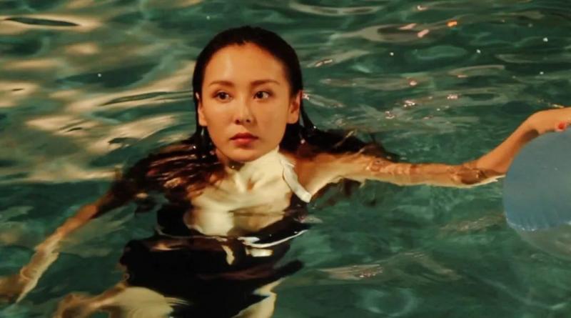 TVB夜蒲女神，解封34D大胸+42寸大長腿，新戲色誘吳卓羲！