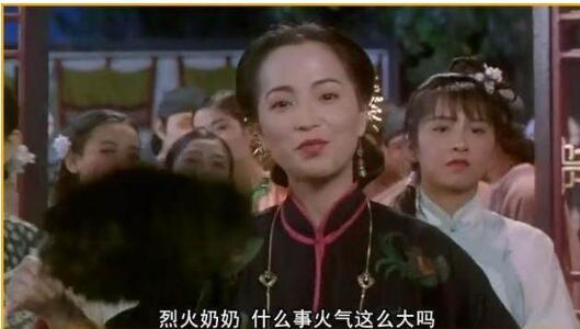 梁洛施生三個兒子都沒進豪門，這個「醜女」卻不聲不響做到了!