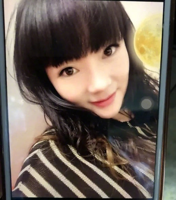 地方40歲大媽扮少女騙走土豪3千萬！「化妝神技」讓警方都驚呆…. 根本=變臉