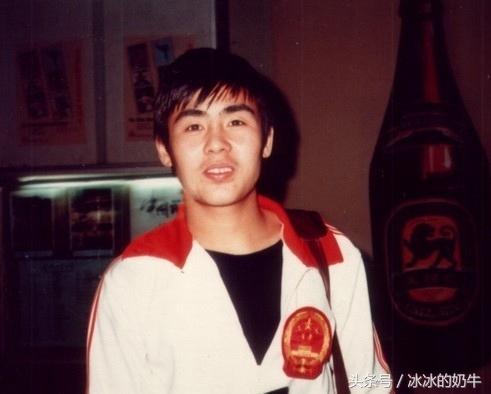 甄子丹曾拜他為師，功夫勝過李連傑，如繼續拍戲，早就是功夫巨星! 
