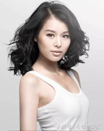 娛樂圈裡的11位「混血」女星，最美不是baby而是她！
