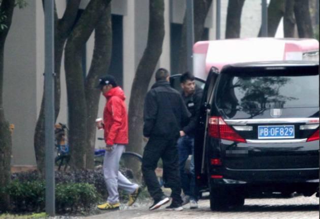 舊情難忘？謝霆鋒仍乘張柏芝所贈的車，本尊回應：用我的錢買的！