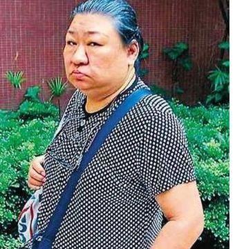 劉德華全家福照曝光，看了照片光然大悟，原來劉德華讓人如此敬佩 