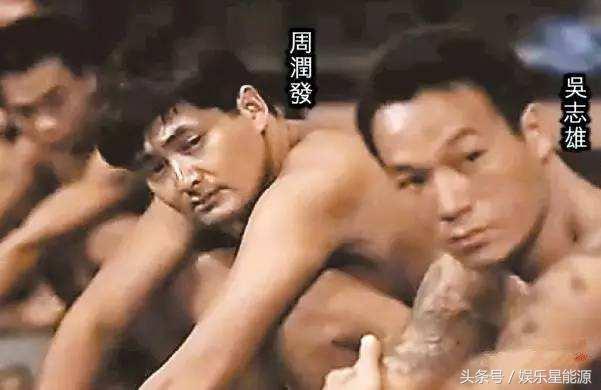    65歲吳志雄全家照！當年帶100多個黑幫小弟齊拍戲，沒想到如今女兒居然長得這麼美！網友：女兒不出道就浪費了！