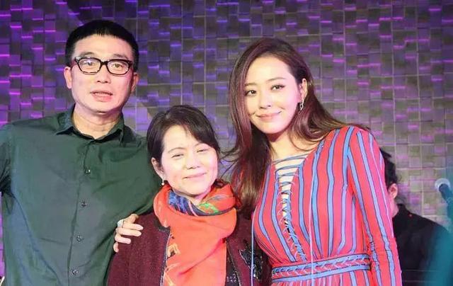 張靚穎與老公馮軻婚變？當初台上逼婚， 如今卻慘被拋棄