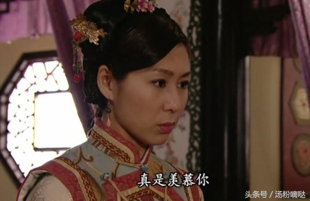 這部TVB古裝劇以美食為主題，結果正片播出時卻出現了麵包車