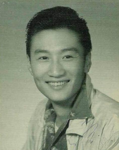  台灣第一代玉女，曾艷壓青霞，2度嫁渣男，現兒子32歲帥過謝霆鋒 !