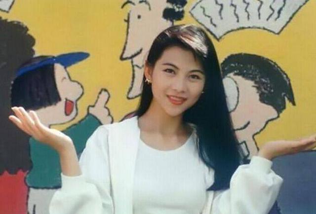 蔡少芬張晉兩個女兒越長越美 基因太強大
