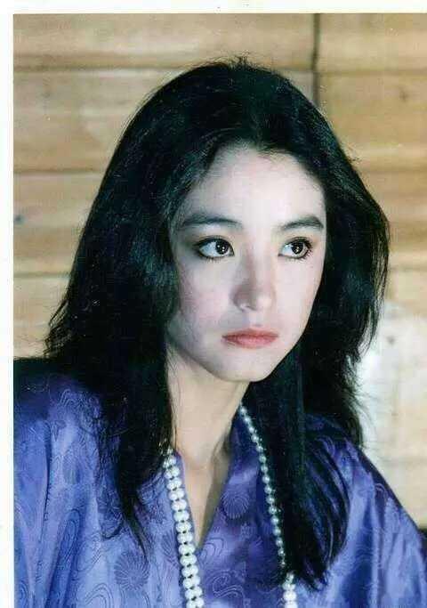 63歲的林青霞「與28歲女兒同台」，網友一看瞬間懂了....美與年齡無關！ 