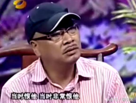 吳孟達「恨透周潤發」不借錢給他，多年後他才發現原來「周潤發竟偷偷在背後...」痛哭流涕！