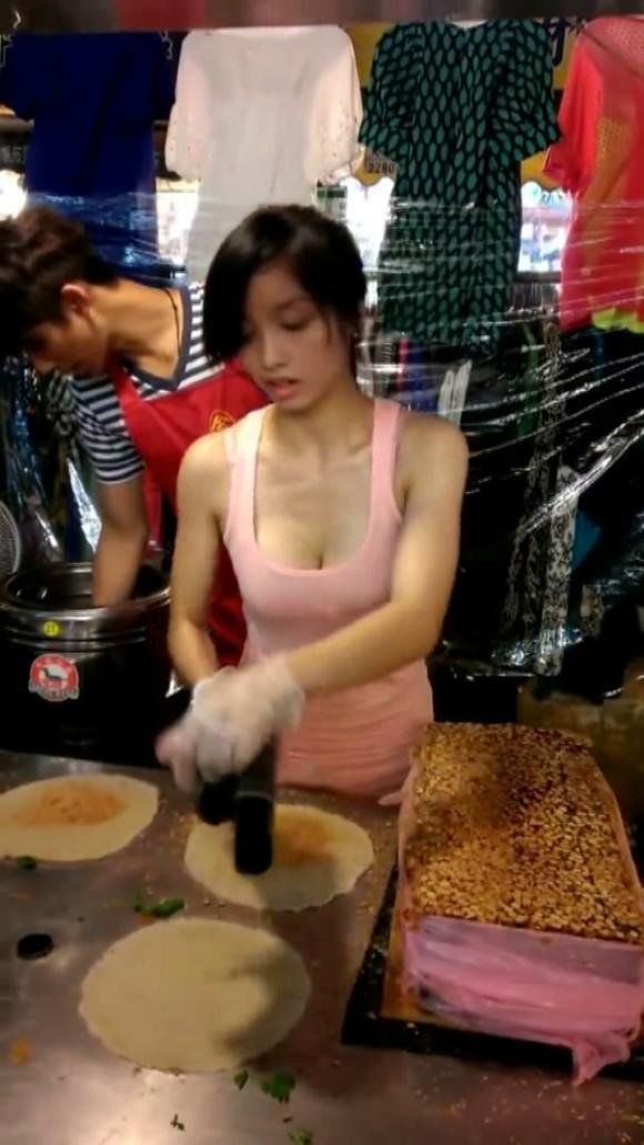 日本人：「台灣女店員是不是都很工口？」不僅身材全滿顏值高 日網：想移民了