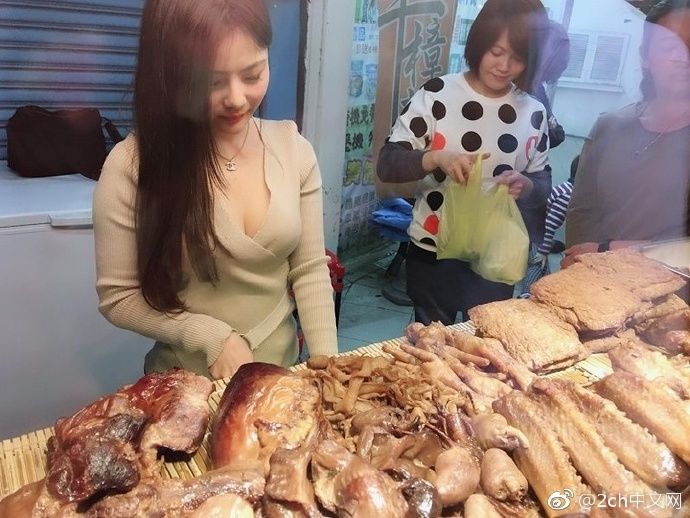 日本人：「台灣女店員是不是都很工口？」不僅身材全滿顏值高 日網：想移民了