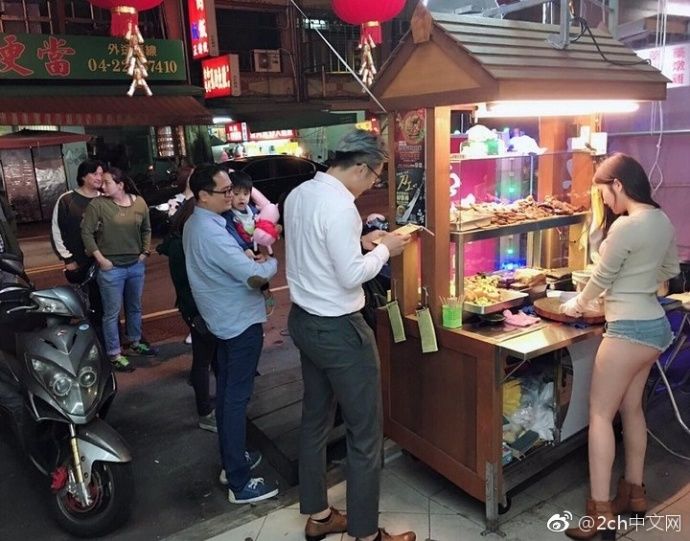 日本人：「台灣女店員是不是都很工口？」不僅身材全滿顏值高 日網：想移民了