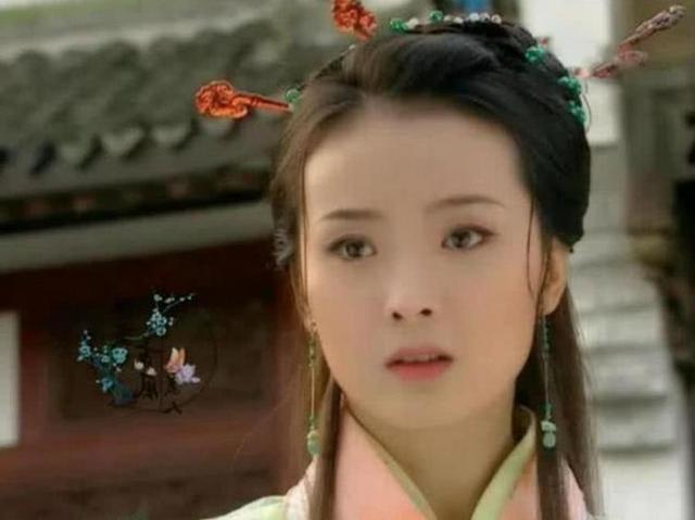 古裝劇中女星頭上插「筷子」: 個個驚艷, 到迪麗熱巴, 畫風卻變了