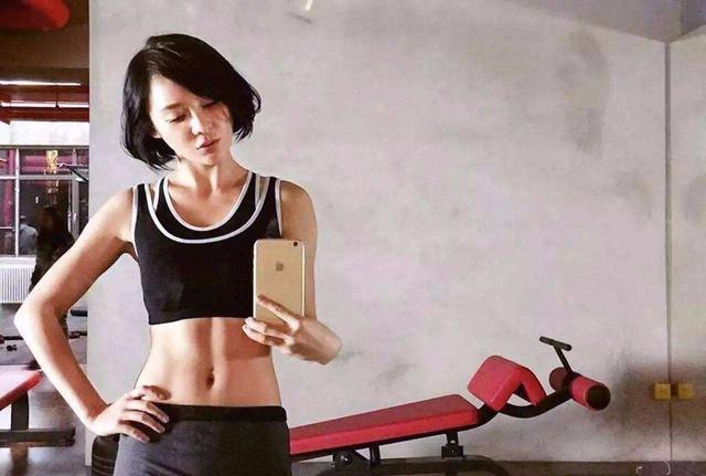 森碟要被打造成為下一個袁姍姍？九歲的她身上居然已經有馬甲線