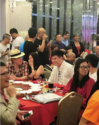 結婚3天就分居，還能生2個兒子，成全風流丈夫23年，網友：真能忍