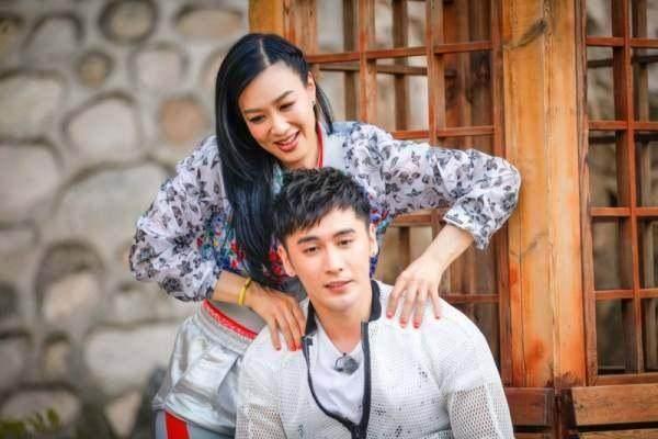 李麗珍女兒，邱淑貞女兒，鍾麗緹女兒，朱茵女兒，差別不是一般大！