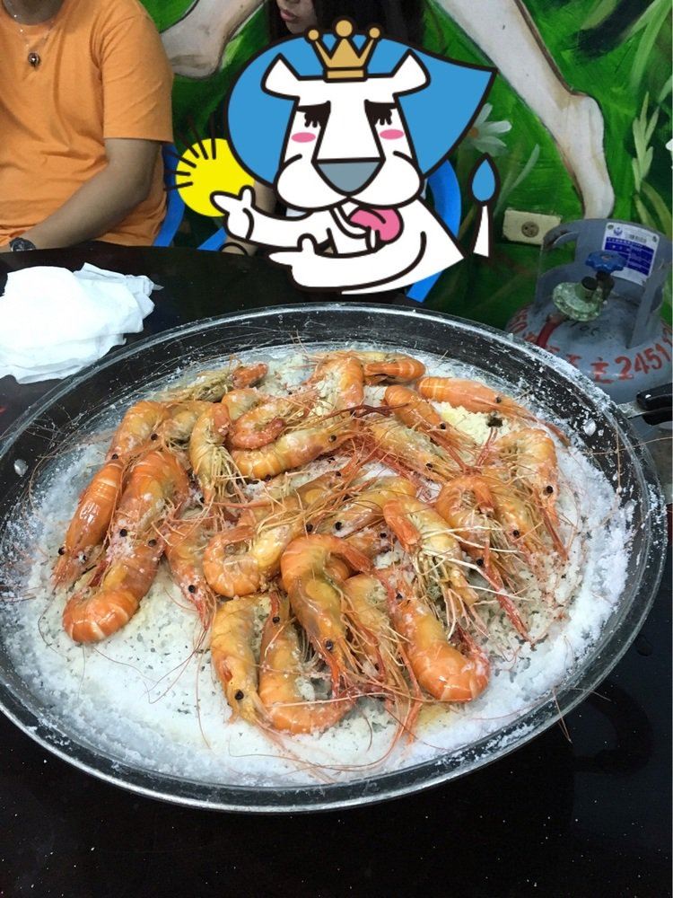 假問卦真出賣！網友假掰故意問「釣蝦場的蝦子健康嗎」專業附圖暗藏正妹亮點被推爆