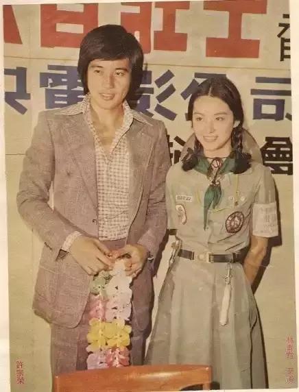 看了70歲秦祥林的四段感情後，網友表示：這輩子真值了