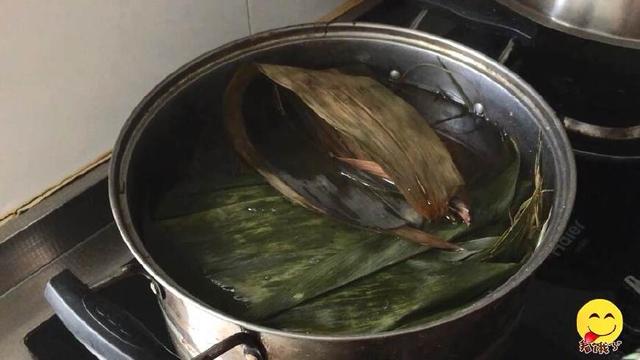 端午節再也不用買糯米粽子，廚娘教你簡單在家做，步驟詳解，收藏