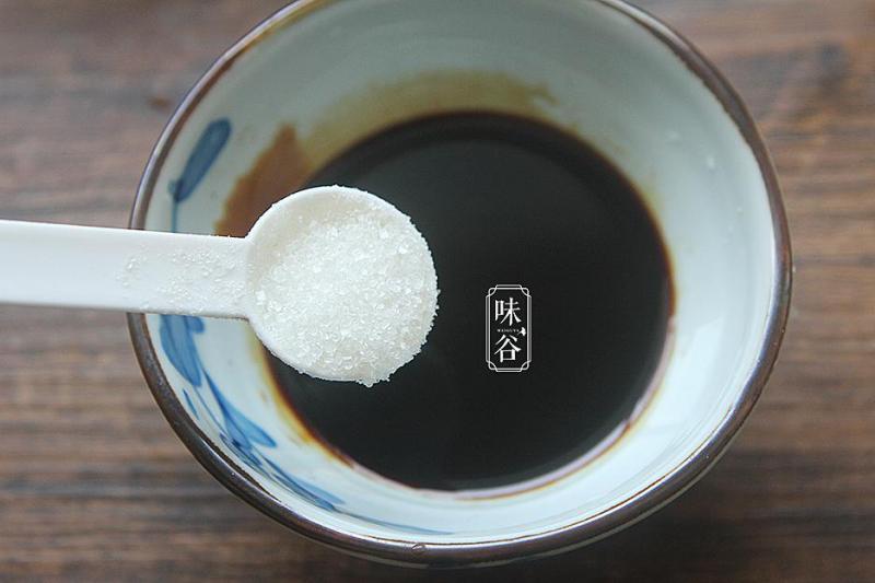它既是野菜也是中藥材，更是美味調味品，蝦跟它在一起炒才是絕配 