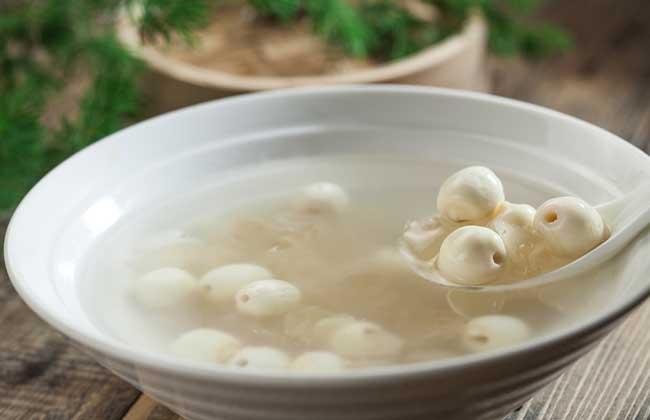 每日一味葯|只需兩步就能做出這道菜——蓮子蒸紅參 