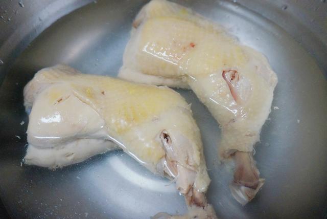 夏日必備家常菜！懶人版口水雞，男人的下酒菜，女人的下飯菜！