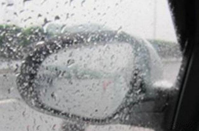 為什麼有人在車裡放肥皂？知道真相的我立馬也放一塊
