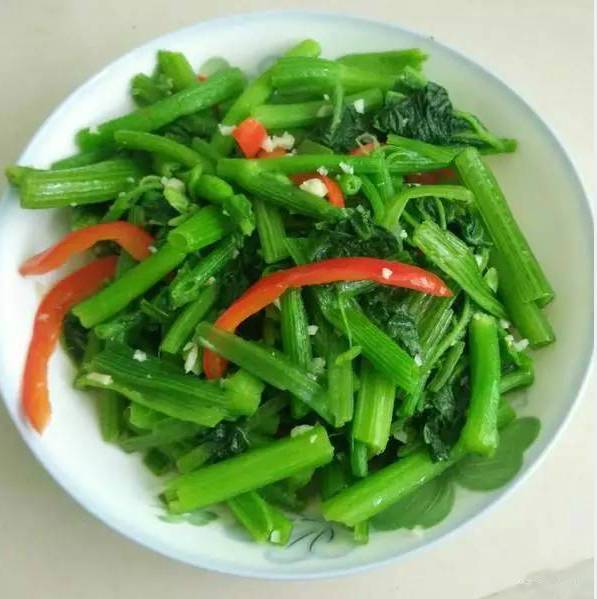 一種菜葉子，能治胃痛、降血壓、去結石，你今天吃了嗎？