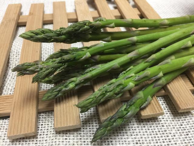 腦梗被堵，多喝1種水，掃光血管垃圾，低密度脂蛋白也下去了