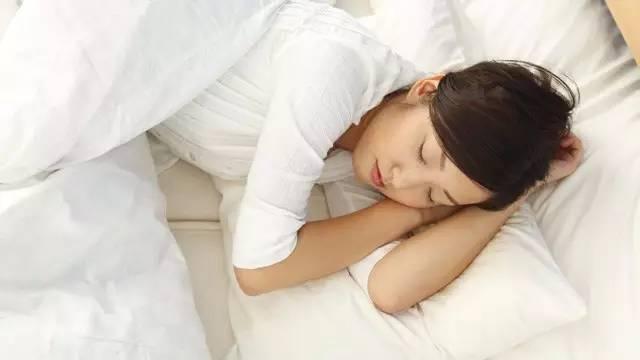 睡不著、醒得早、睡得淺，中醫這樣調