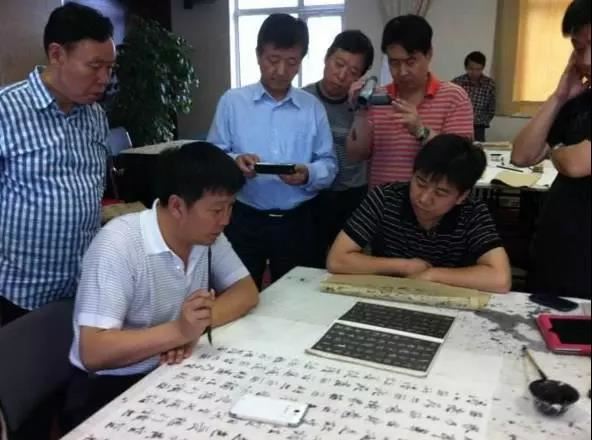 這樣臨帖，效果更好！