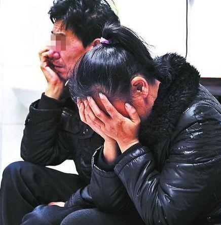 16歲女兒長得太漂亮，父親懷疑不是親生，親子鑑定後全家嚇傻了！