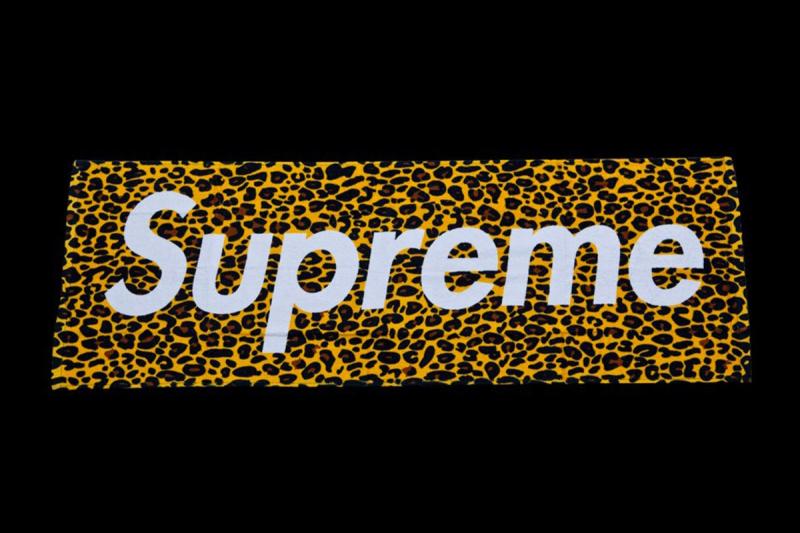 特別企劃 │ 裝一箱直接登機飛出國吧！在與 RIMOWA 聯名行李箱釋出前，Supreme 早就幫你備好一整套登機小物！