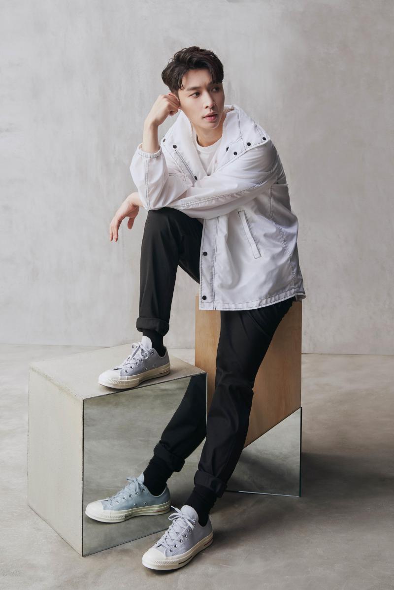 Converse 回歸經典本質！張藝興、歐陽娜娜堅持只用 Chuck』70 細節說話！