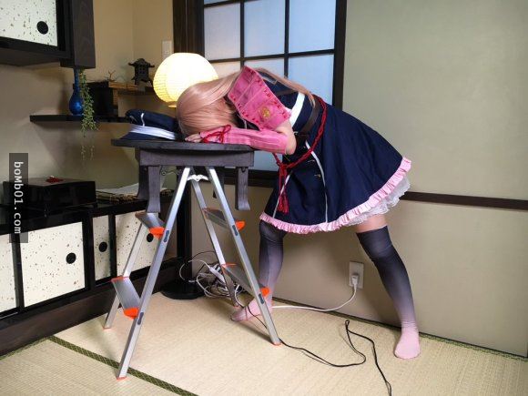 12張「高製作費Cosplay照」背後心酸的真相圖，最後一張害我笑到被老媽巴頭啊！