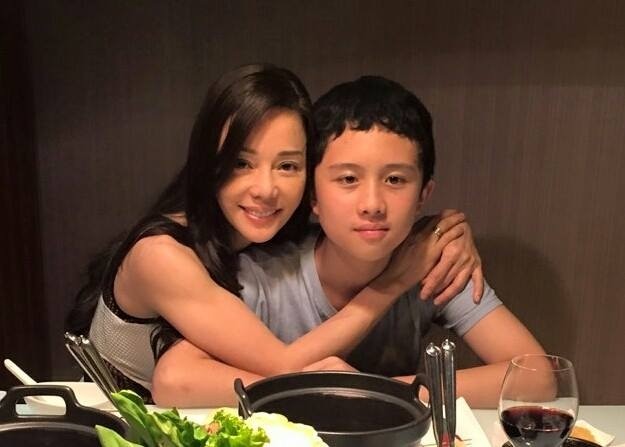  狄鶯自爆15年前婆婆做了「這件事」她永遠記住！沒想到當年和孫鵬離婚的真相竟是...