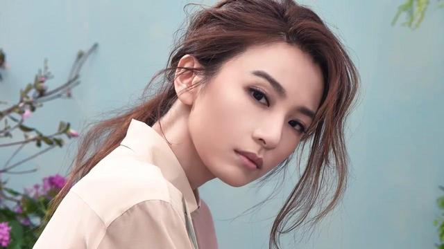 SHE中當時性格最活潑的田馥甄，為什麼05年以後話變的特別少？