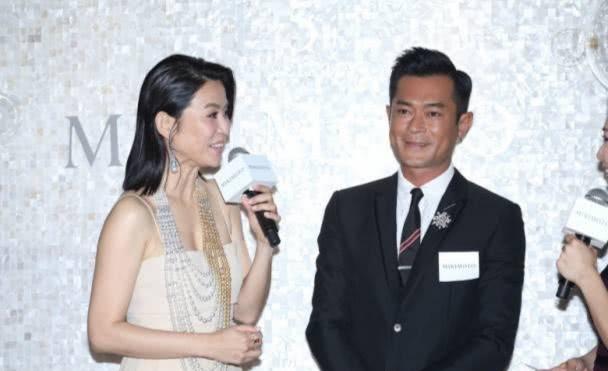 古天樂宣萱攜手出席活動，宣萱九個字暴露古天樂感情狀態