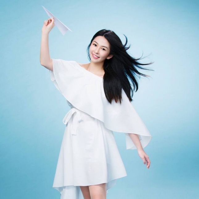 【個個「靚爆鏡、身材正」！】這7位娛樂圈星二代都是大靚女！你最看好哪一位？