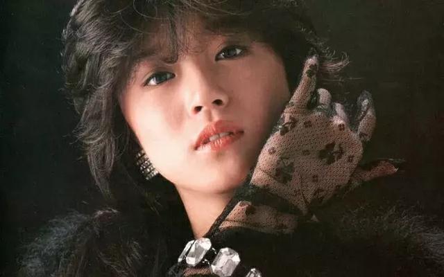 紅過王菲，美過王祖賢！卻為出軌渣男割腕自殺，毀掉她一生！