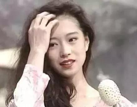 紅過王菲，美過王祖賢！卻為出軌渣男割腕自殺，毀掉她一生！